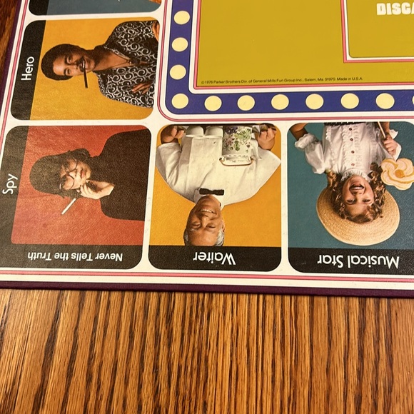 Vintage 1976 Whosit? The Star-Studded Guessing Game by Parker Brothers No 50 - Picture 8 of 16